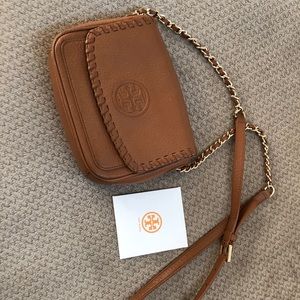 Tory Burch Bags - Tory Burch crossbody bag Tory Burch Bags - Tory Burch crossbody bag